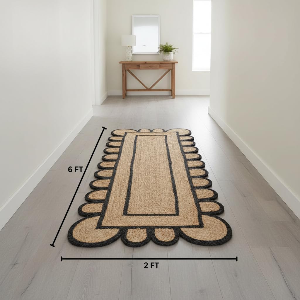 Scalloped Border Jute Runner Rug